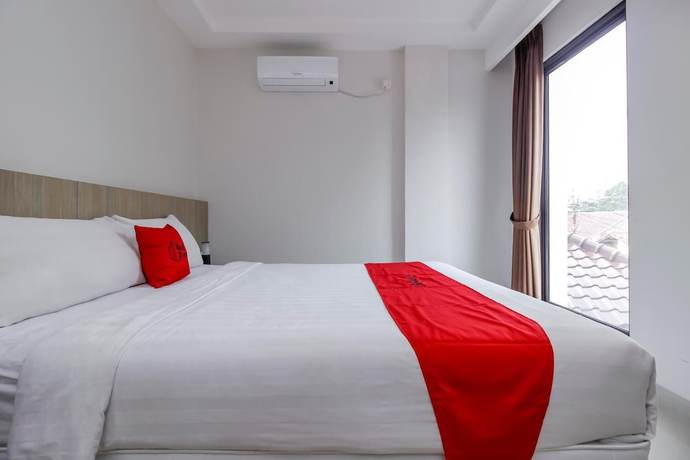 Imagen de la habitación del Hotel RedDoorz Plus @ TB Simatupang. Foto 18