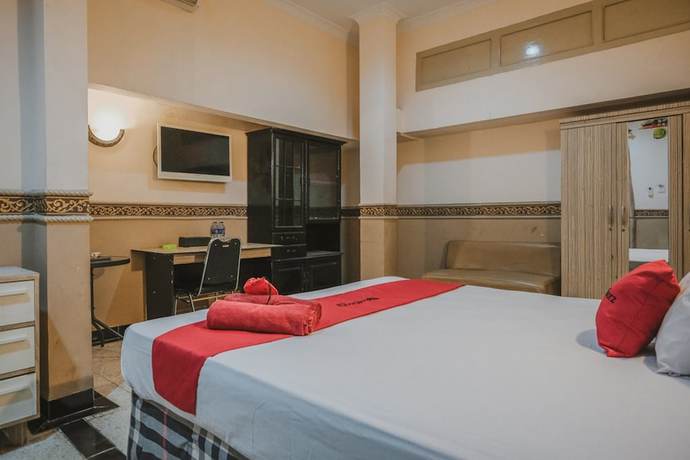 Imagen de la habitación del Hotel RedDoorz Plus @ Tanjung Karang Lampung 2. Foto 4