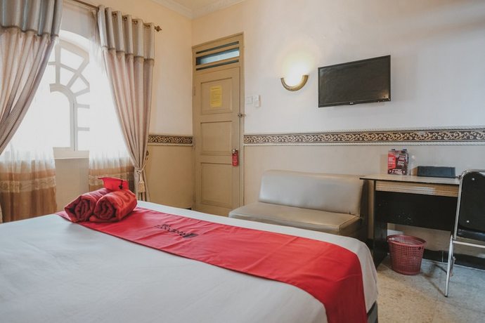 Imagen de la habitación del Hotel RedDoorz Plus @ Tanjung Karang Lampung 2. Foto 14