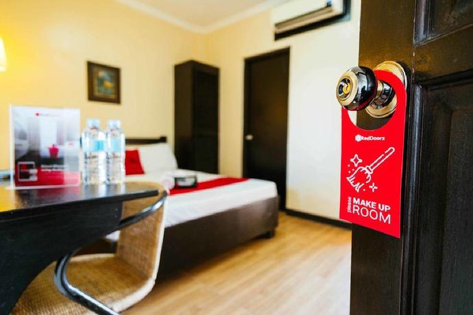 Imagen de la habitación del Hotel RedDoorz Plus @ The Ridge Tagaytay City. Foto 10