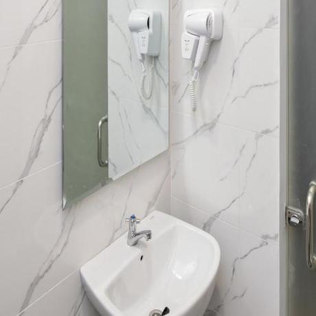 Imagen general del Hotel RedDoorz Plus at Lotus Residence. Foto 10