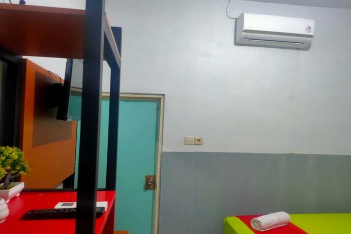 Imagen general del Hotel RedDoorz Plus near Alun Alun Sumenep. Foto 1