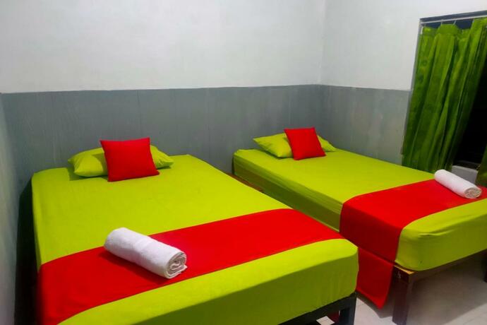 Imagen general del Hotel RedDoorz Plus near Alun Alun Sumenep. Foto 2