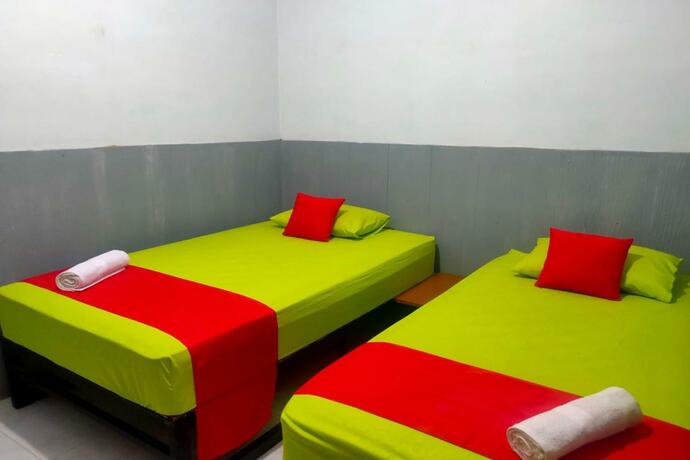 Imagen general del Hotel RedDoorz Plus near Alun Alun Sumenep. Foto 5