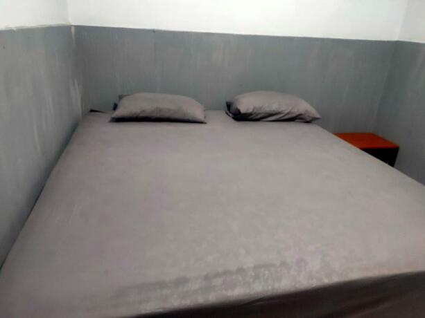 Imagen general del Hotel RedDoorz Plus near Alun Alun Sumenep. Foto 8