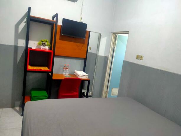 Imagen general del Hotel RedDoorz Plus near Alun Alun Sumenep. Foto 9