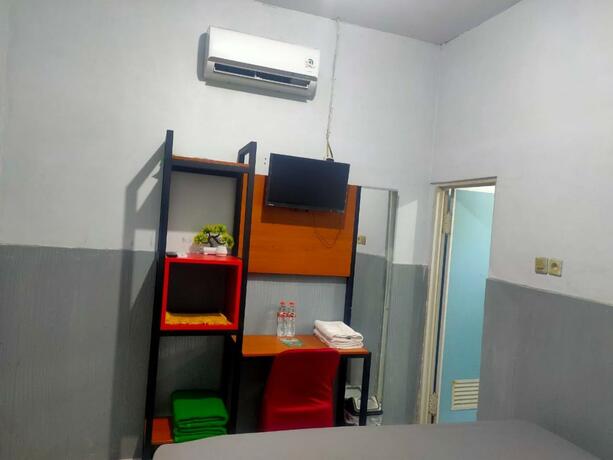 Imagen general del Hotel RedDoorz Plus near Alun Alun Sumenep. Foto 22