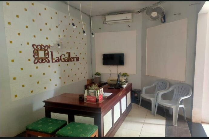 Imagen general del Hotel RedDoorz Plus near Alun Alun Sumenep. Foto 34