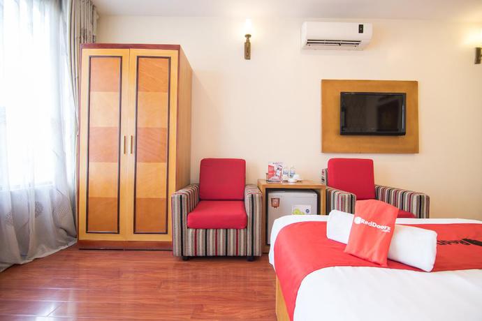 Imagen de la habitación del Hotel RedDoorz Plus near Cau Giay Park. Foto 10