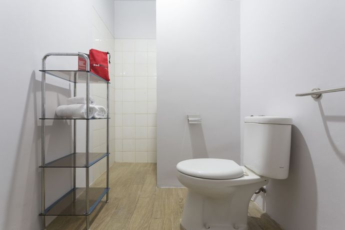 Imagen de la habitación del Hotel RedDoorz Plus near Cilandak Town Square 2. Foto 4