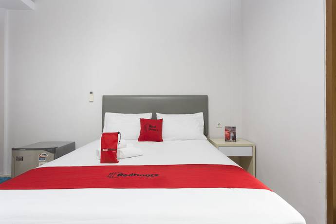 Imagen de la habitación del Hotel RedDoorz Plus near Cilandak Town Square 2. Foto 17