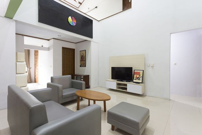 Imagen de la habitación del Hotel RedDoorz Plus near Cilandak Town Square 2. Foto 19