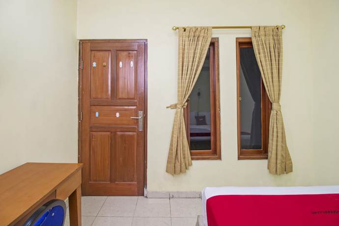Imagen de la habitación del Hotel RedDoorz Plus near Ciputra World Kuningan 2. Foto 11