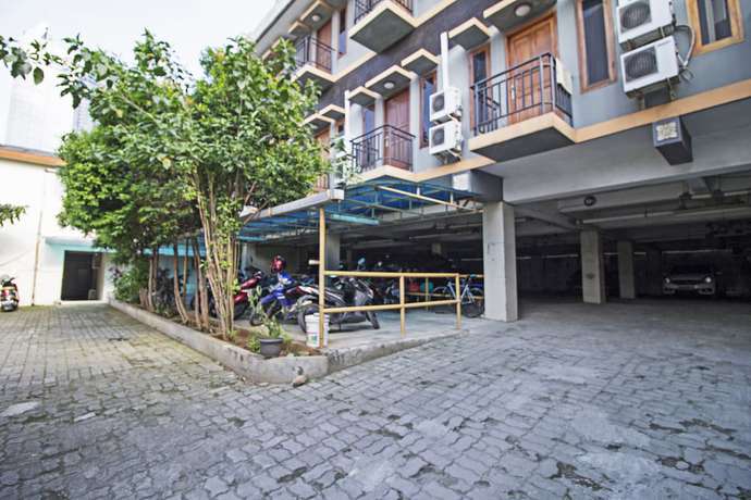 Imagen general del Hotel RedDoorz Plus near Ciputra World Kuningan 2. Foto 3