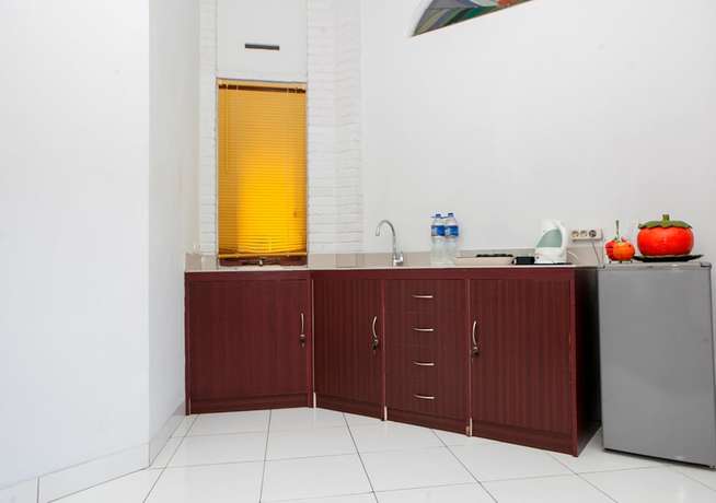 Imagen de la habitación del Hotel RedDoorz Plus near Dago Pakar. Foto 7