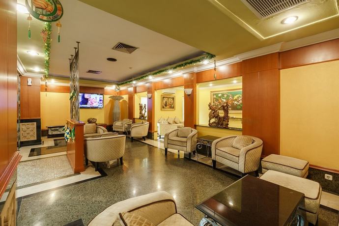 Imagen de los interiores del Hotel RedDoorz Plus near Dunia Fantasi Ancol. Foto 18