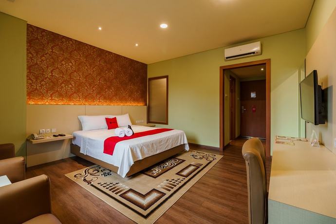 Imagen de la habitación del Hotel RedDoorz Plus near Dunia Fantasi Ancol. Foto 12