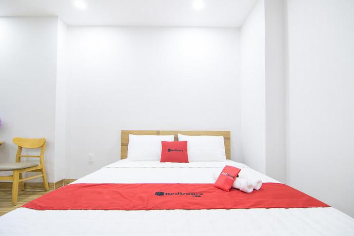 Imagen de la habitación del Hotel RedDoorz Plus near E-Town 2. Foto 2