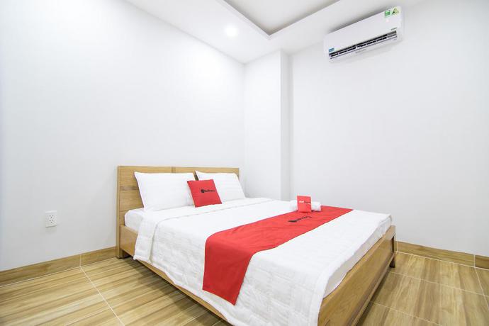 Imagen de la habitación del Hotel RedDoorz Plus near E-Town 2. Foto 8
