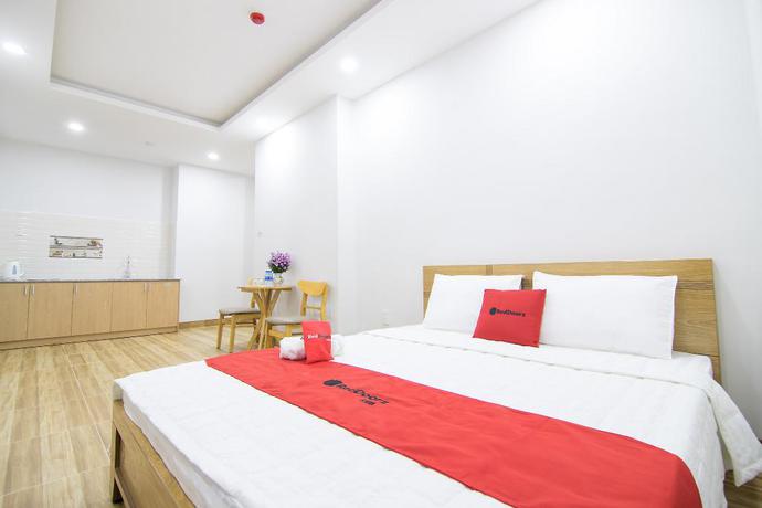 Imagen de la habitación del Hotel RedDoorz Plus near E-Town 2. Foto 12