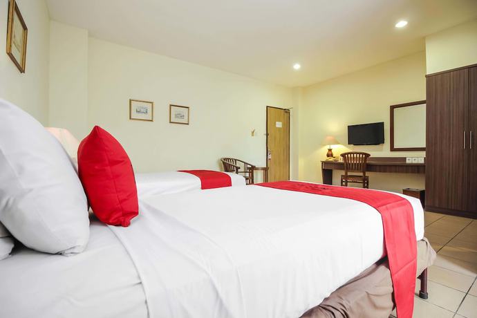 Imagen de la habitación del Hotel RedDoorz Plus near GBK Senayan. Foto 6