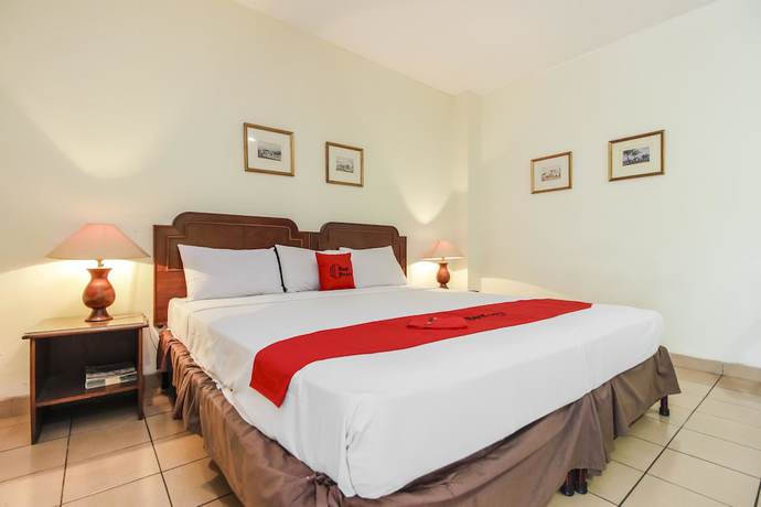 Imagen de la habitación del Hotel RedDoorz Plus near GBK Senayan. Foto 7