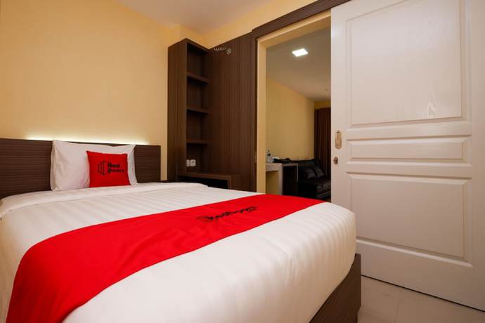 Imagen de la habitación del Hotel RedDoorz Plus near Paragon Mall Semarang. Foto 4