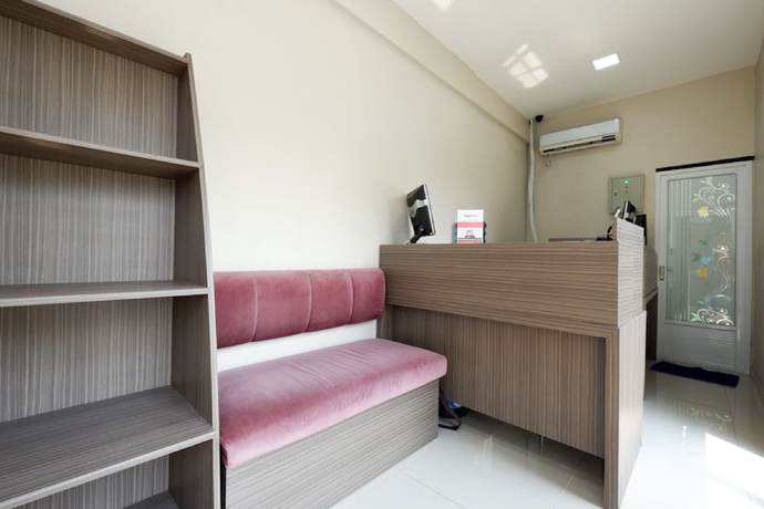 Imagen de los interiores del Hotel RedDoorz Plus near Paragon Mall Semarang. Foto 18