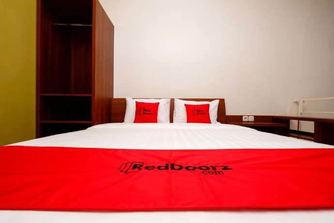 Imagen de la habitación del Hotel RedDoorz Plus near Paragon Mall Semarang. Foto 14