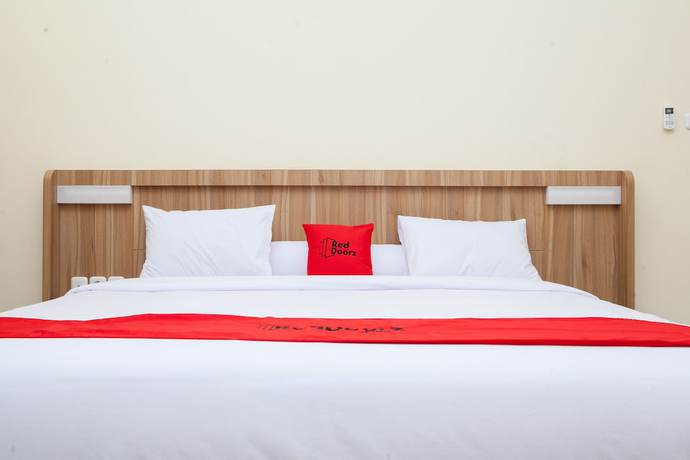 Imagen de la habitación del Hotel RedDoorz Plus near Pasundan University. Foto 8