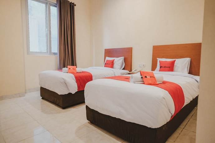 Imagen de la habitación del Hotel RedDoorz Plus near Plaza Blok M. Foto 9
