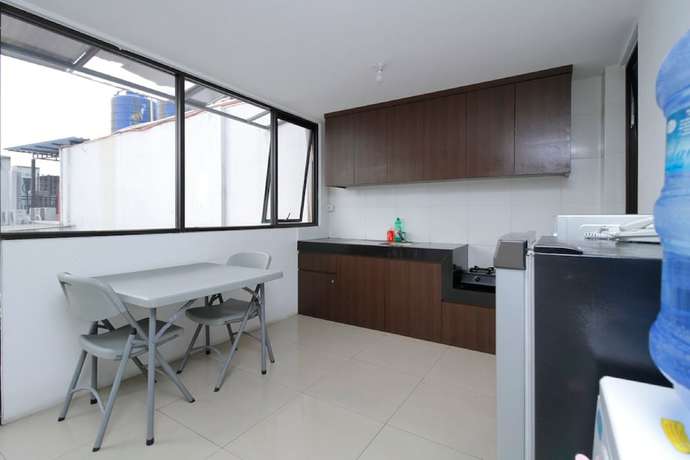 Imagen de los interiores del Hotel RedDoorz Plus near Plaza Indonesia. Foto 20