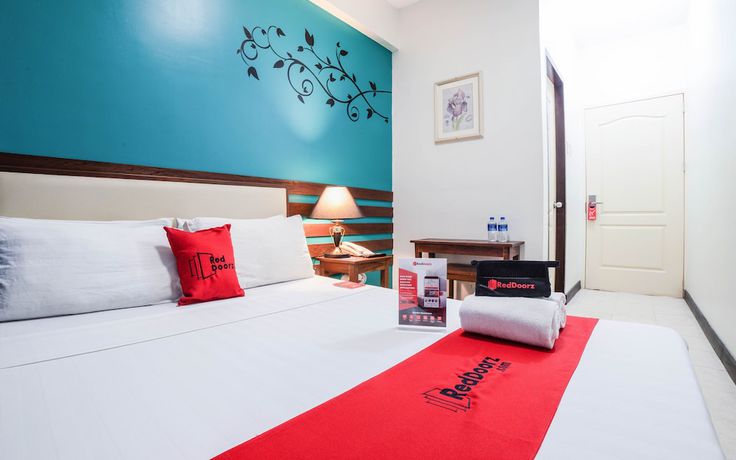 Imagen de la habitación del Hotel RedDoorz Plus near Rizal Junction. Foto 5