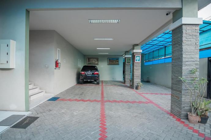 Imagen de los interiores del Hotel RedDoorz Plus near Semanggi. Foto 15