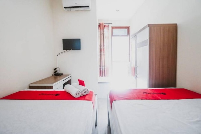 Imagen de la habitación del Hotel RedDoorz Plus near Semanggi. Foto 5