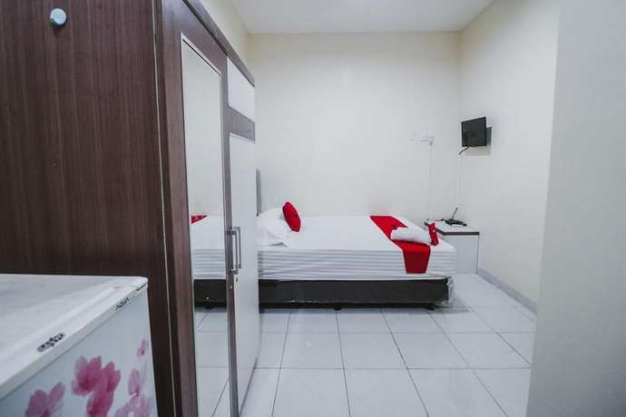 Imagen de la habitación del Hotel RedDoorz Plus near Semanggi. Foto 8