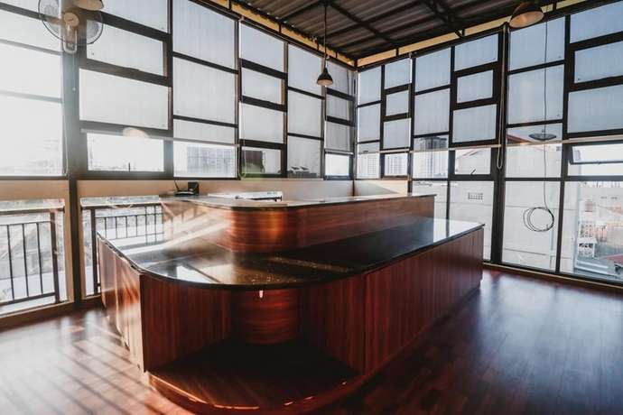 Imagen de los interiores del Hotel RedDoorz Plus near Semanggi. Foto 18