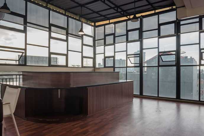 Imagen de los interiores del Hotel RedDoorz Plus near Semanggi. Foto 20
