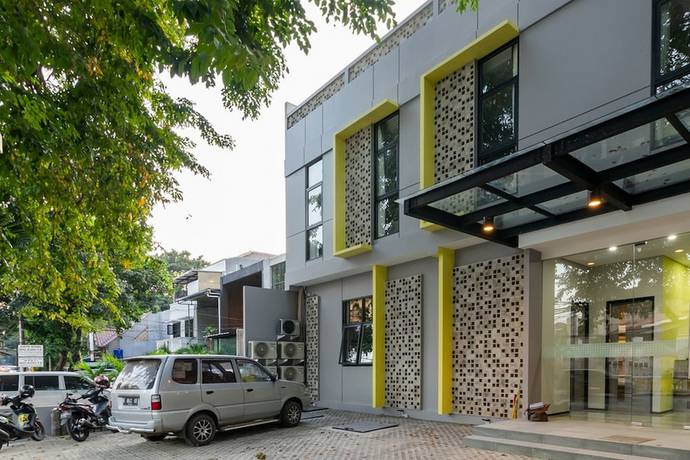 Imagen general del Hotel RedDoorz Plus near Senayan City - Hostel. Foto 1