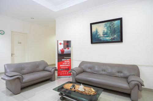 Imagen general del Hotel RedDoorz Plus near Siloam Karawaci. Foto 2