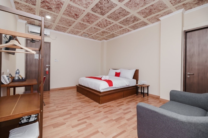 Imagen de la habitación del Hotel RedDoorz Plus near Soekarno Hatta Airport 2. Foto 11