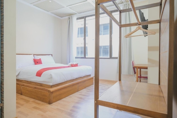 Imagen de la habitación del Hotel RedDoorz Plus near Soekarno Hatta Airport 2. Foto 14