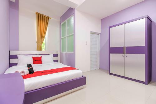 Imagen general del Hotel RedDoorz Plus near Stasiun Bekasi. Foto 3