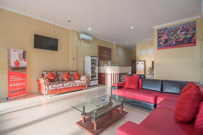 Imagen general del Hotel RedDoorz Plus near Syamsudin Noor Airport 3. Foto 1