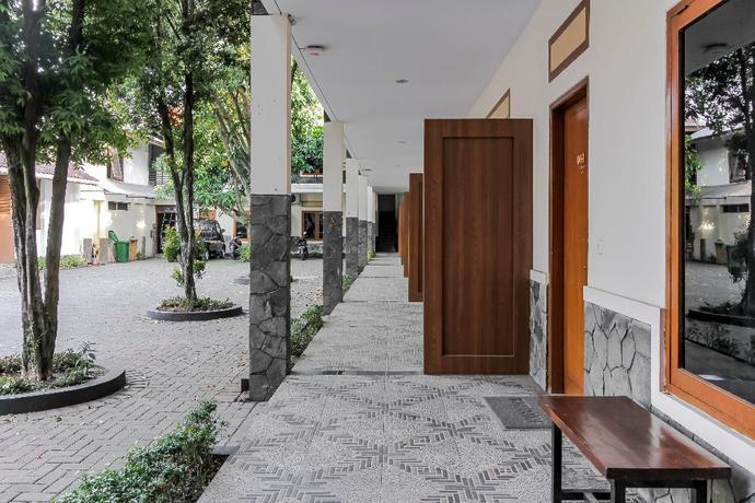 Imagen general del Hotel RedDoorz Plus near Taman Lalu Lintas Bandung. Foto 1