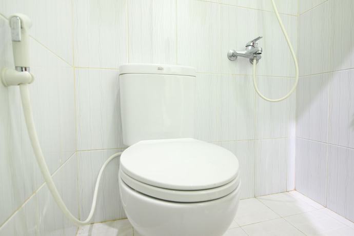 Imagen de la habitación del Hotel RedDoorz Plus near Taman Sari. Foto 14