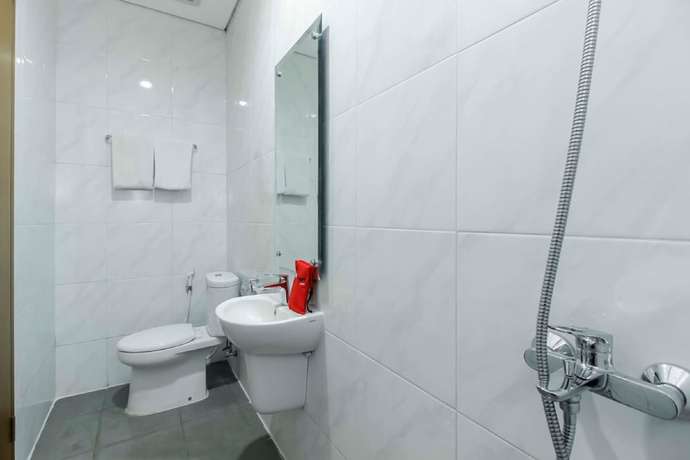 Imagen de la habitación del Hotel RedDoorz Plus near Tebet. Foto 5