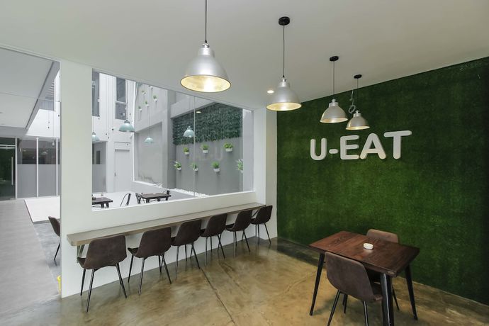 Imagen de los interiores del Hotel RedDoorz Plus near Tebet. Foto 15