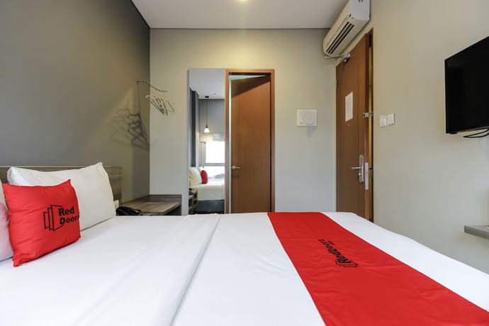 Imagen de la habitación del Hotel RedDoorz Plus near Tebet. Foto 8