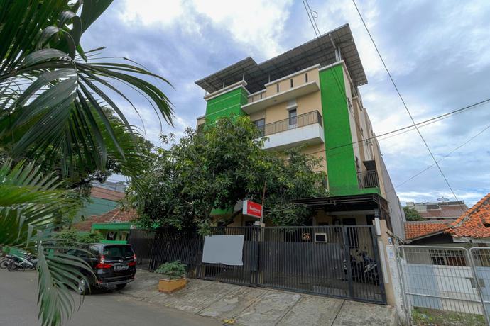 Imagen general del Hotel RedDoorz Plus near Trisakti University. Foto 2
